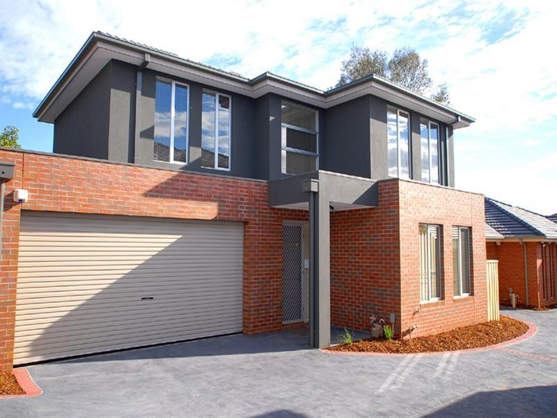 2/1399 High Street Road, Wantirna South VIC 3152