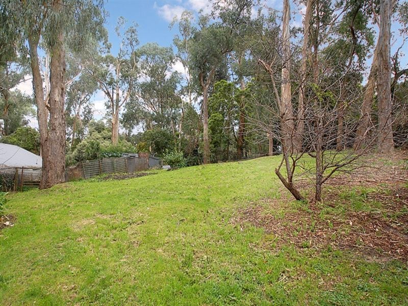 37 Deans Road, Upwey VIC 3158