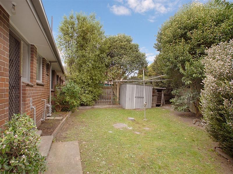 2/19 Elizabeth Street, Bayswater VIC 3153