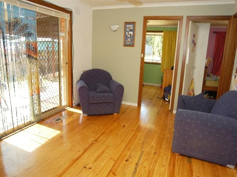4 Stephen Road, Ferntree Gully VIC 3156
