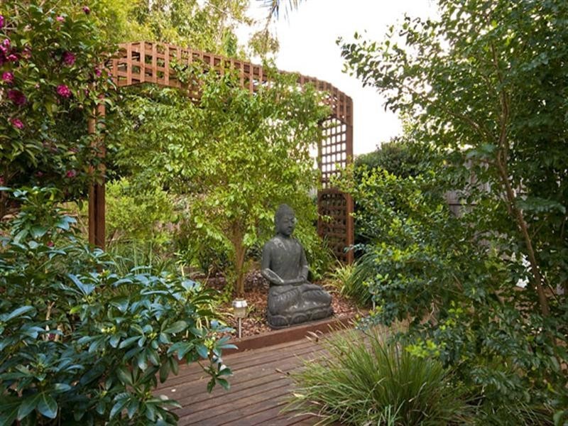 51 Mountain Gate Drive, Ferntree Gully VIC 3156