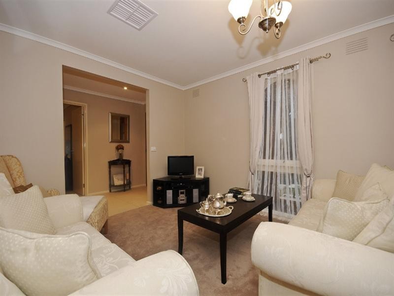 19 Carol Street, Scoresby VIC 3179