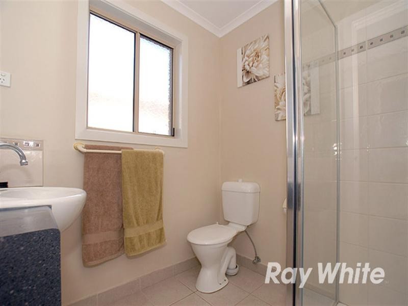 73 Golden Grove Drive, Narre Warren South VIC 3805