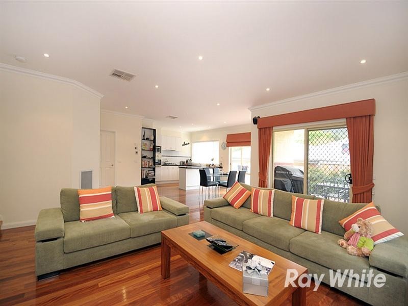 1/17 Johns Street, Upper Ferntree Gully VIC 3156