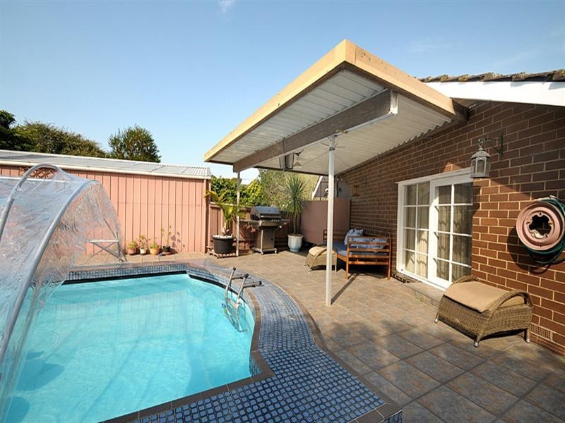 14 Lynn Drive, Ferntree Gully VIC 3156