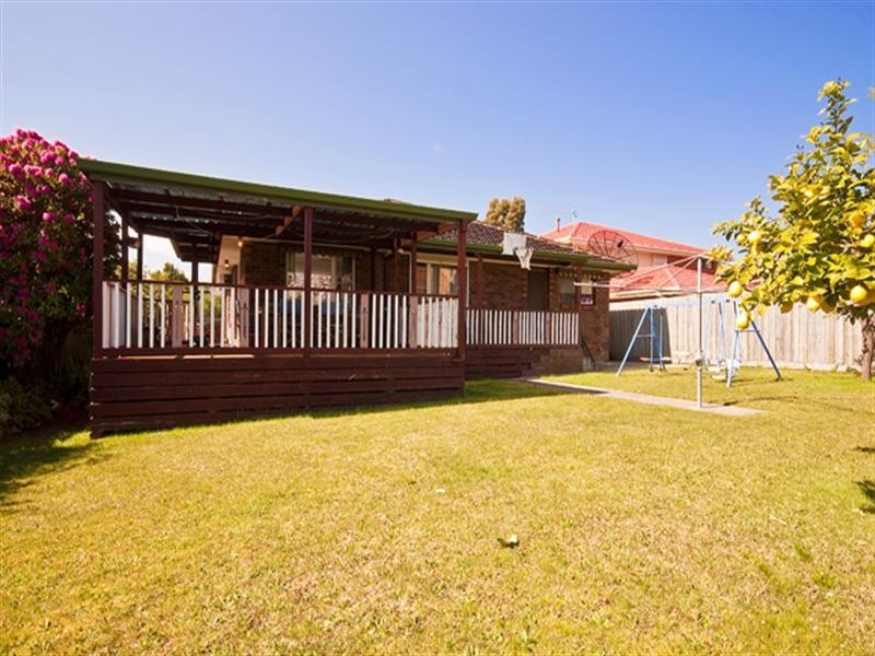 8 Glenelg Court, Rowville VIC 3178