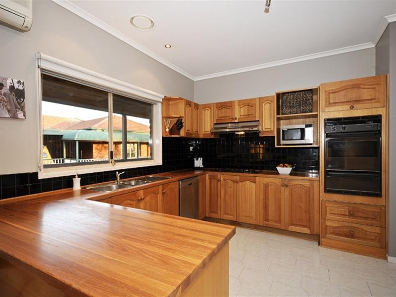 23 Leon Court, Ferntree Gully VIC 3156