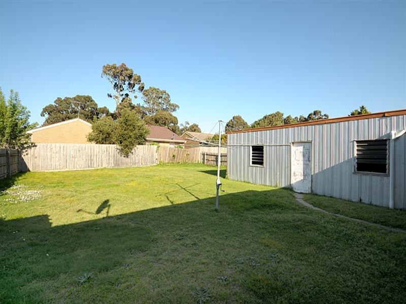 6 Clive Street, Hampton Park VIC 3976