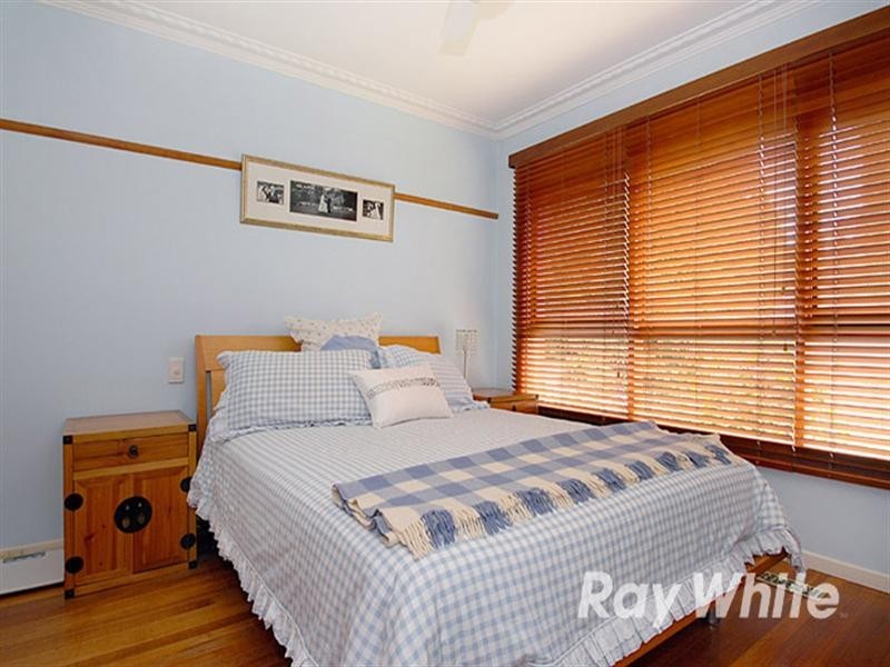 39 Fonteyn Drive, Wantirna South VIC 3152