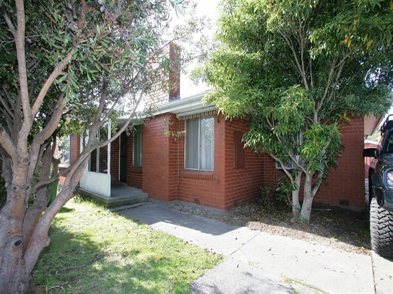 19 Adele Avenue, Ferntree Gully VIC 3156