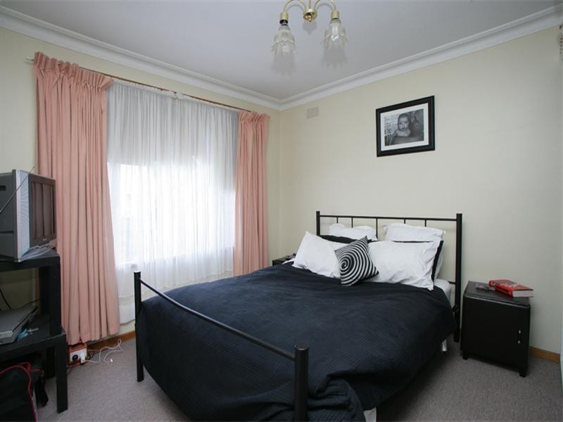 19 Adele Avenue, Ferntree Gully VIC 3156
