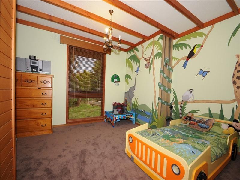 23 Grandview Crescent, Upper Ferntree Gully VIC 3156