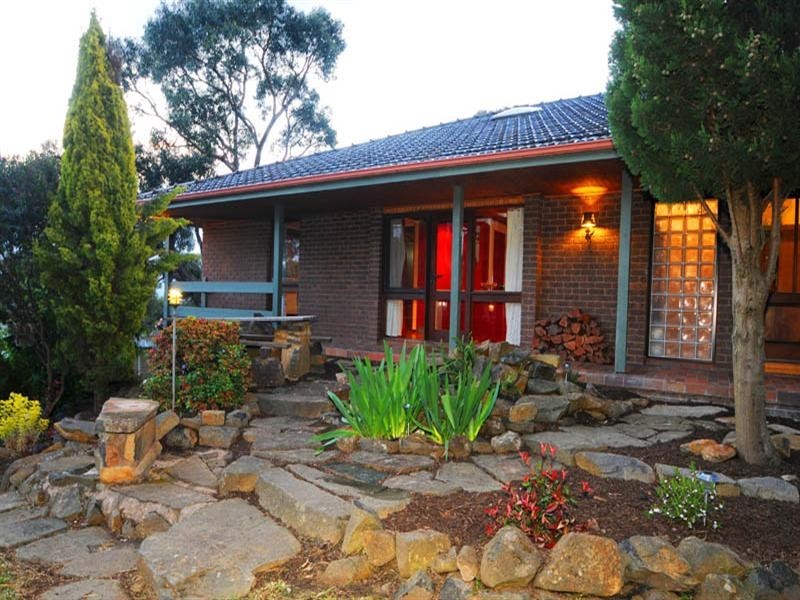 23 Grandview Crescent, Upper Ferntree Gully VIC 3156