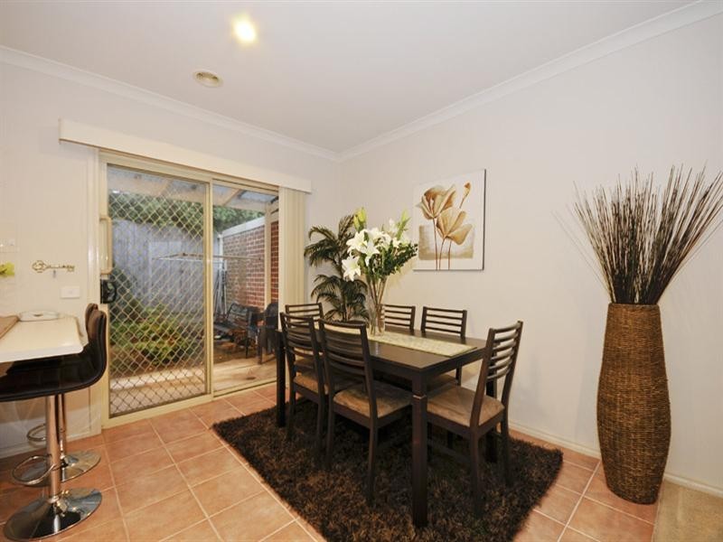 2/24 Narcissus Avenue, Boronia VIC 3155