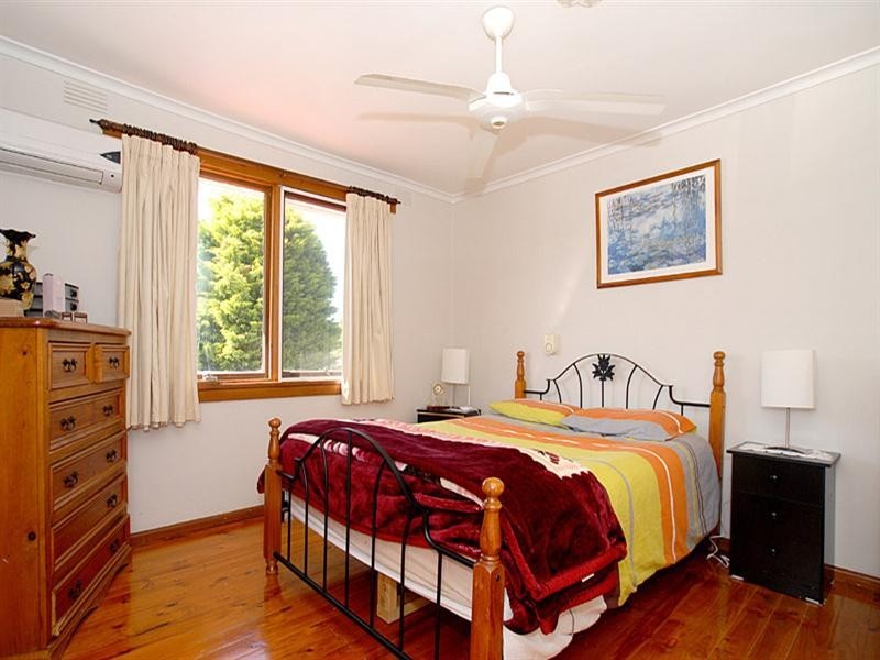 349 Scoresby Road, Ferntree Gully VIC 3156