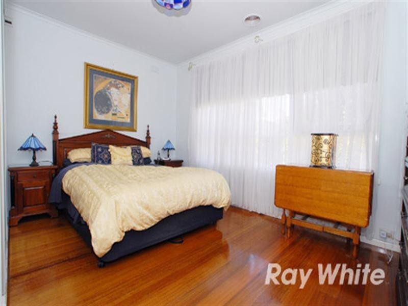 16 Medway Crescent, Boronia VIC 3155