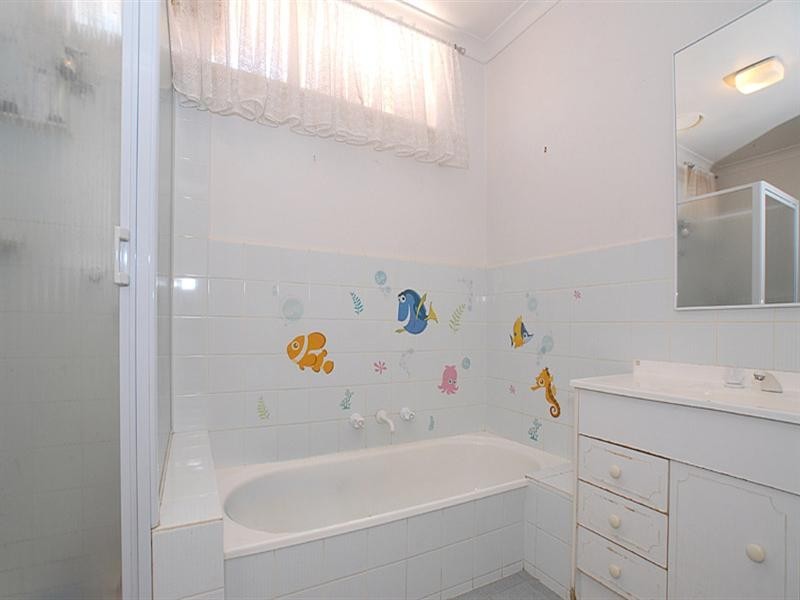 22 Manuka Drive, Ferntree Gully VIC 3156