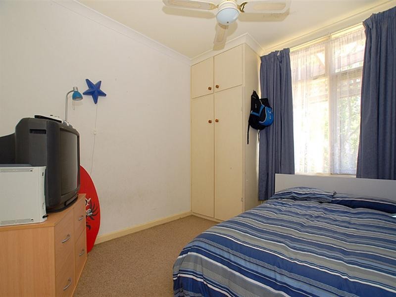 22 Manuka Drive, Ferntree Gully VIC 3156