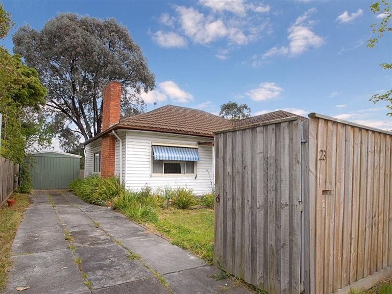 23 Austin Street, Ferntree Gully VIC 3156