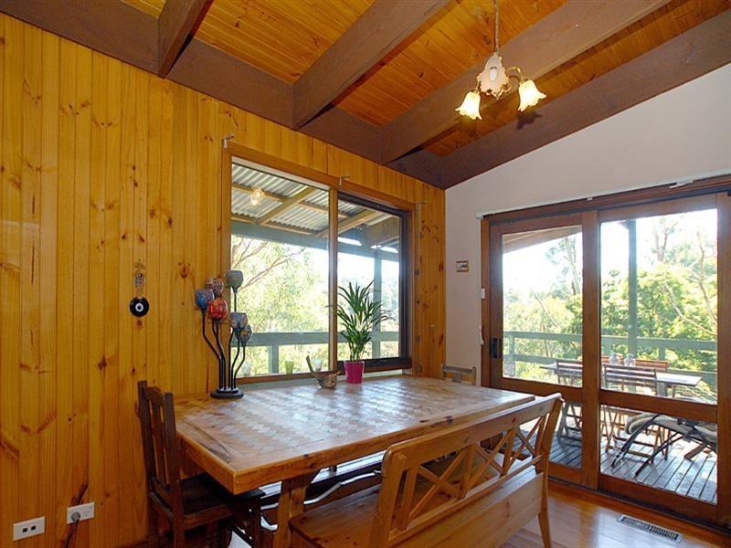 5 Forest Road, Belgrave VIC 3160