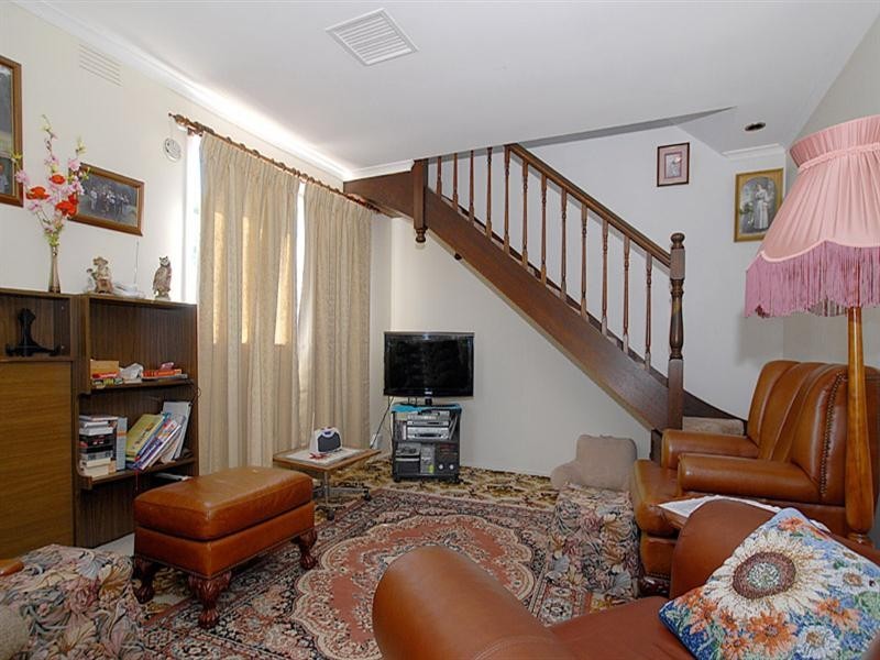 2 Vaughan Road, Ferntree Gully VIC 3156