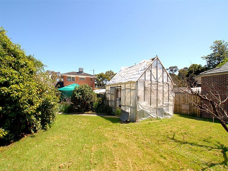 2 Vaughan Road, Ferntree Gully VIC 3156