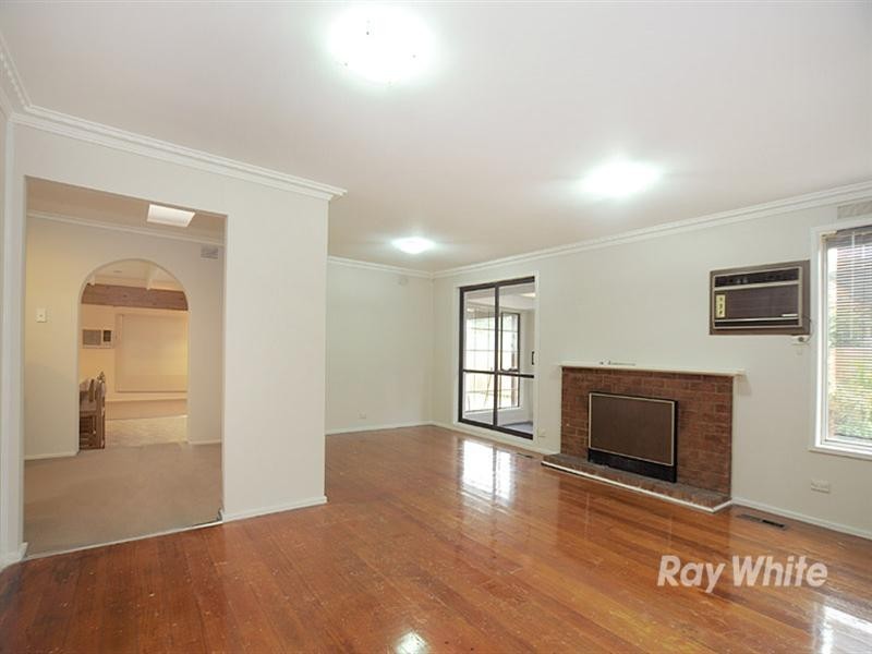 30 Ross Street, Ferntree Gully VIC 3156