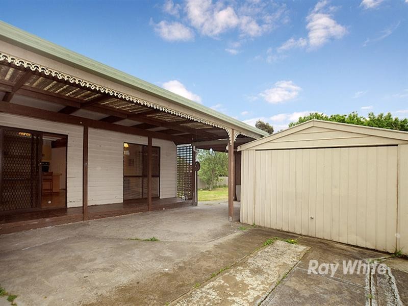 30 Ross Street, Ferntree Gully VIC 3156