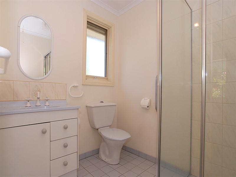 2/15 Dorothy Grove, Ferntree Gully VIC 3156