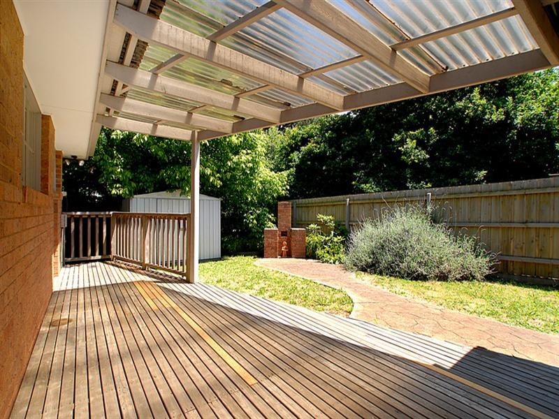 2/15 Dorothy Grove, Ferntree Gully VIC 3156