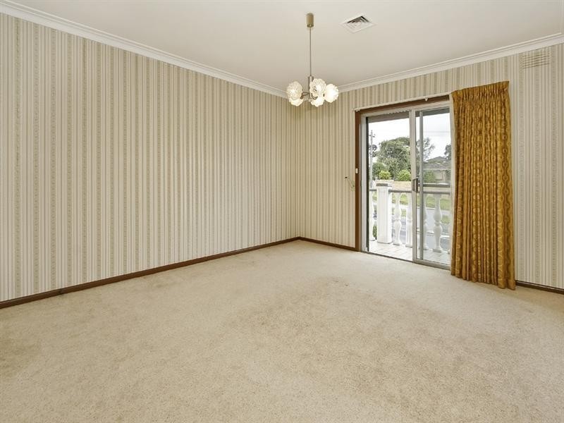 1/99 Glenfern Road, Ferntree Gully VIC 3156