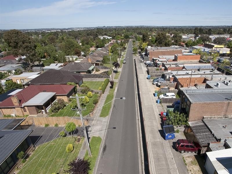 27 Adele Avenue, Ferntree Gully VIC 3156