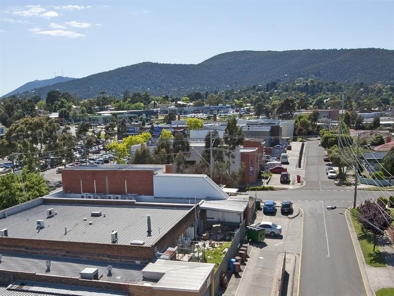 27 Adele Avenue, Ferntree Gully VIC 3156