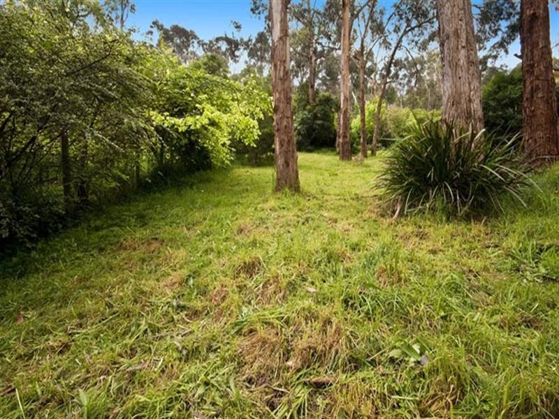 24 Royal Street, Upper Ferntree Gully VIC 3156