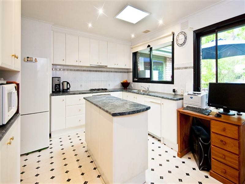 29 Gratten Road, Montrose VIC 3765