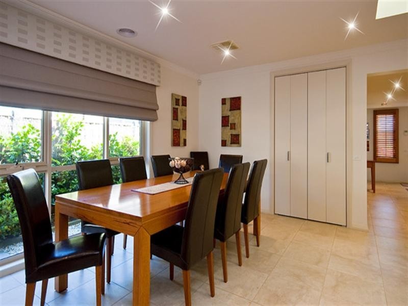41 Paringa Drive, Ferntree Gully VIC 3156