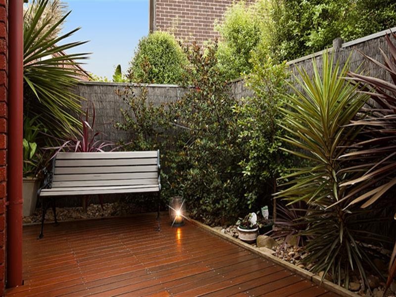 41 Paringa Drive, Ferntree Gully VIC 3156