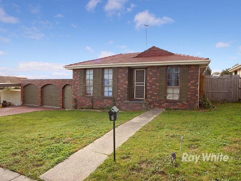 3 Howson Close, Endeavour Hills VIC 3802