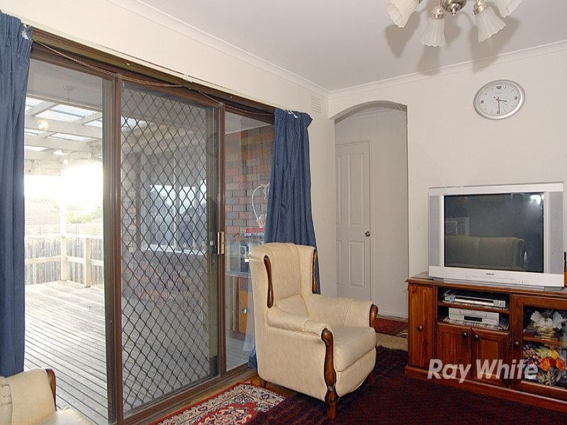 3 Howson Close, Endeavour Hills VIC 3802