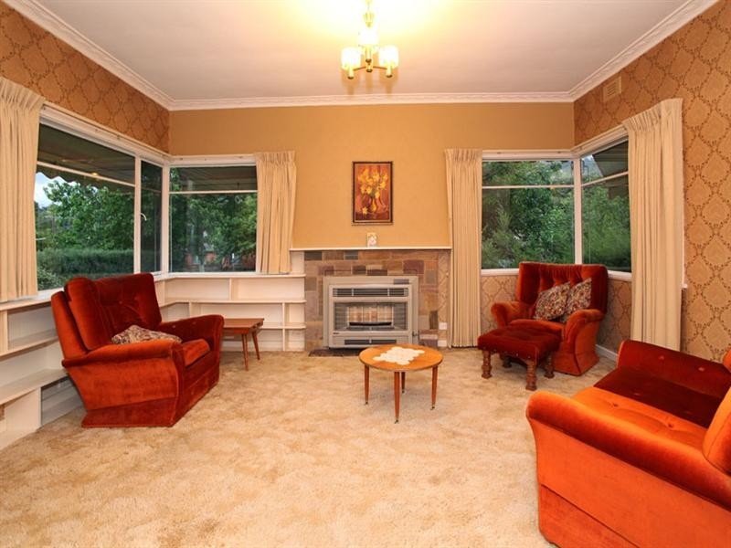 10 Johns Street, Upper Ferntree Gully VIC 3156