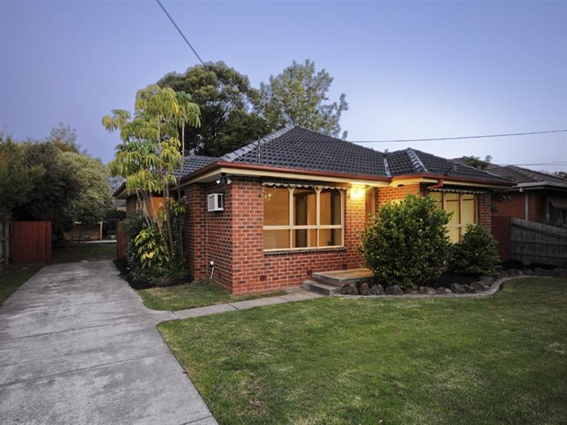 39 Fonteyn Drive, Wantirna South VIC 3152