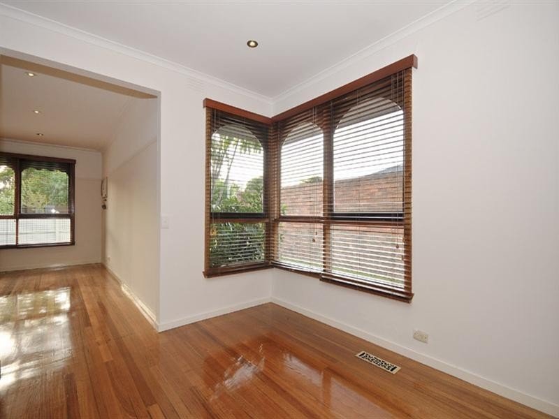 39 Fonteyn Drive, Wantirna South VIC 3152