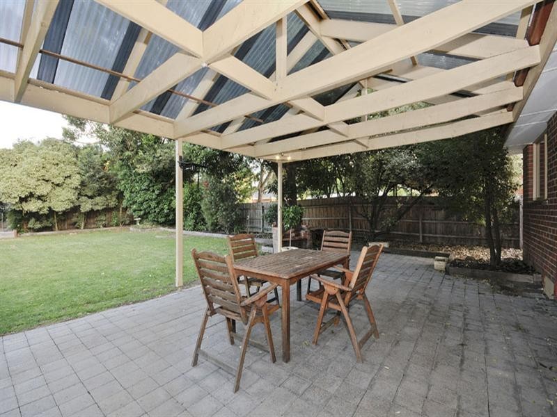 39 Fonteyn Drive, Wantirna South VIC 3152