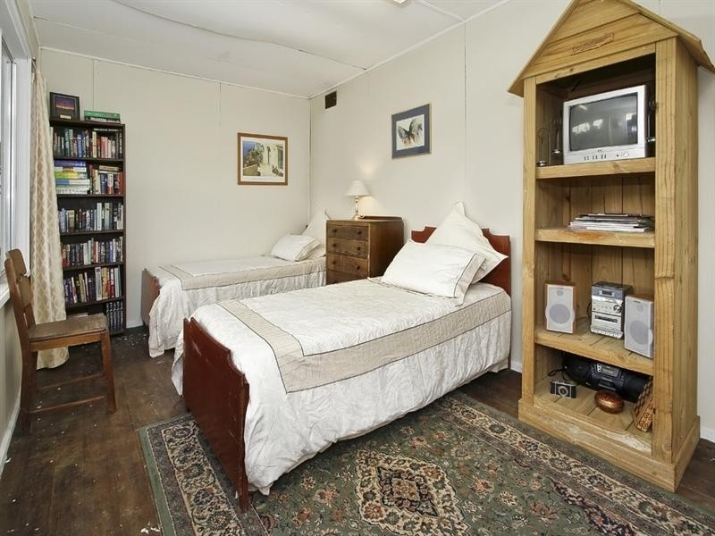 12 Blackwood Park Road, Ferntree Gully VIC 3156