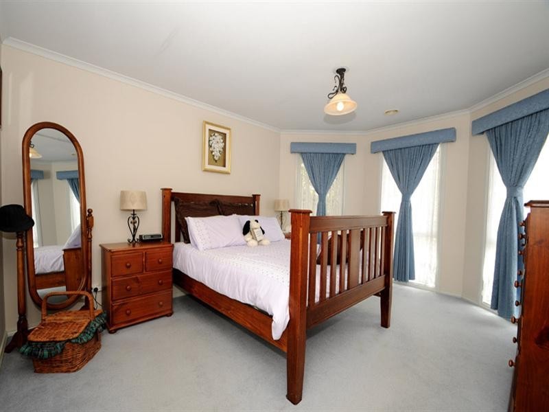 3 Greenview Court, Rowville VIC 3178