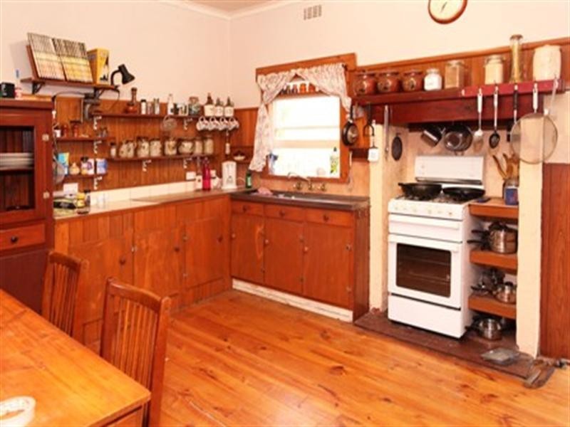 2 Opie Street, Ferntree Gully VIC 3156