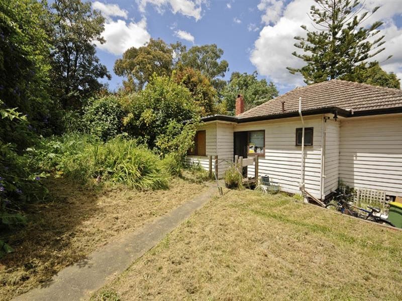 11 Pascoe Road, Boronia VIC 3155