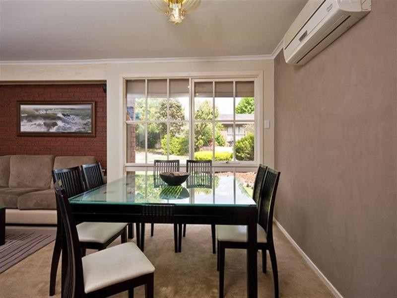 50 Grayson Drive, Scoresby VIC 3179