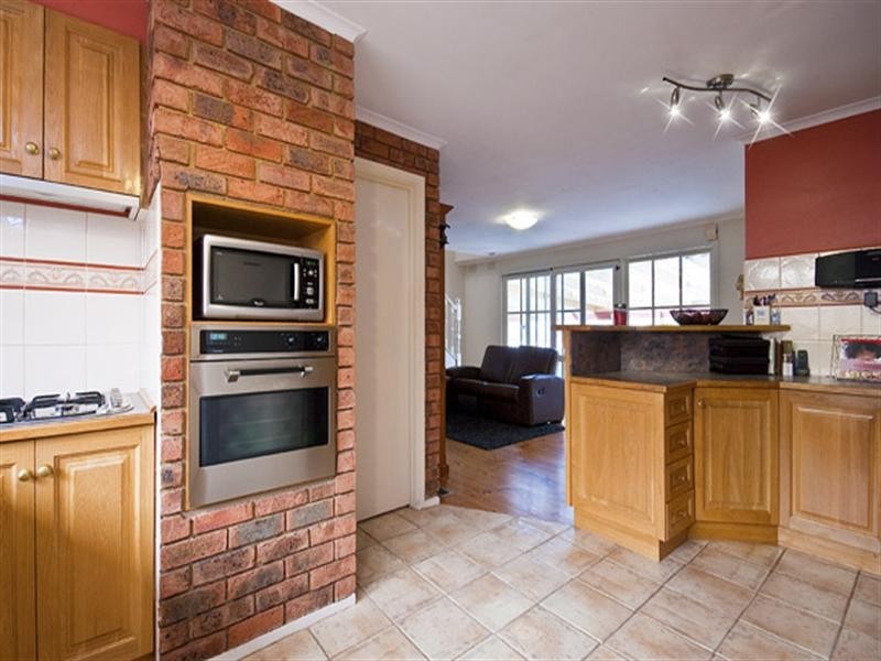 50 Grayson Drive, Scoresby VIC 3179