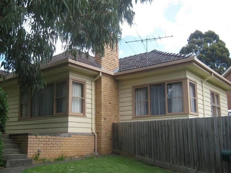 3 Flower Street, Ferntree Gully VIC 3156